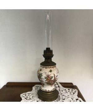 LAMPE A PÉTROLE