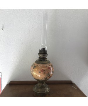 LAMPE A PÉTROLE
