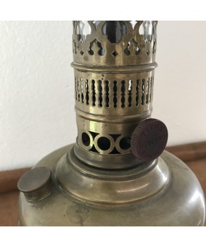 LAMPE VINTAGE A PÉTROLE