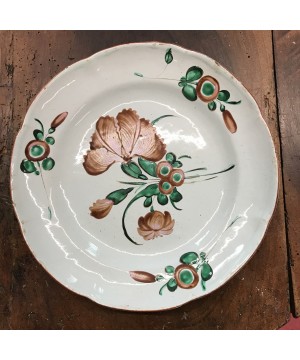 ASSIETTE EN FAÏENCE