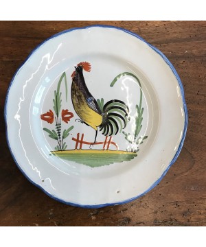 ASSIETTE EN FAÏENCE