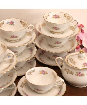 Service à café porcelaine...