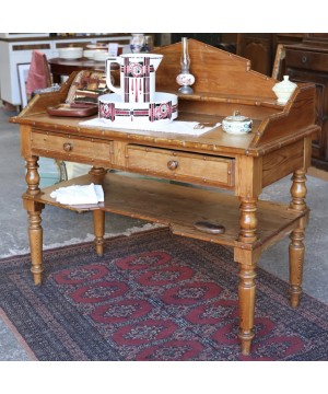 Table de toilette ancienne...