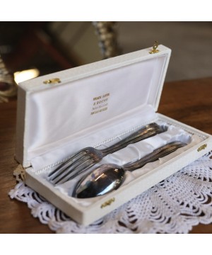 Coffret ancien R. Roche –...