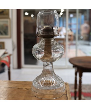 Lampe à huile ancienne en...